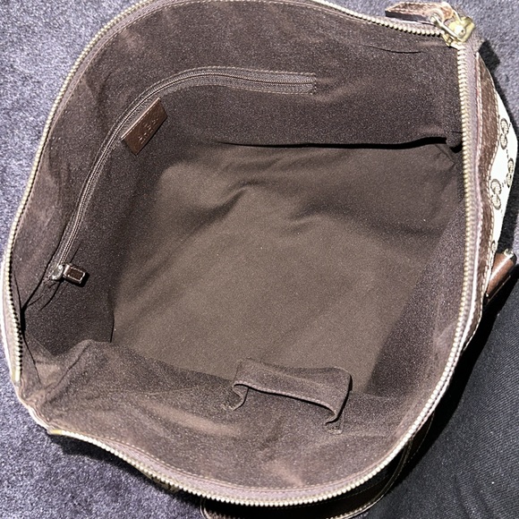 Gucci Abbey GG brown shoulder canvas bag! - Picture 13 of 17